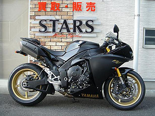 YZF-R1